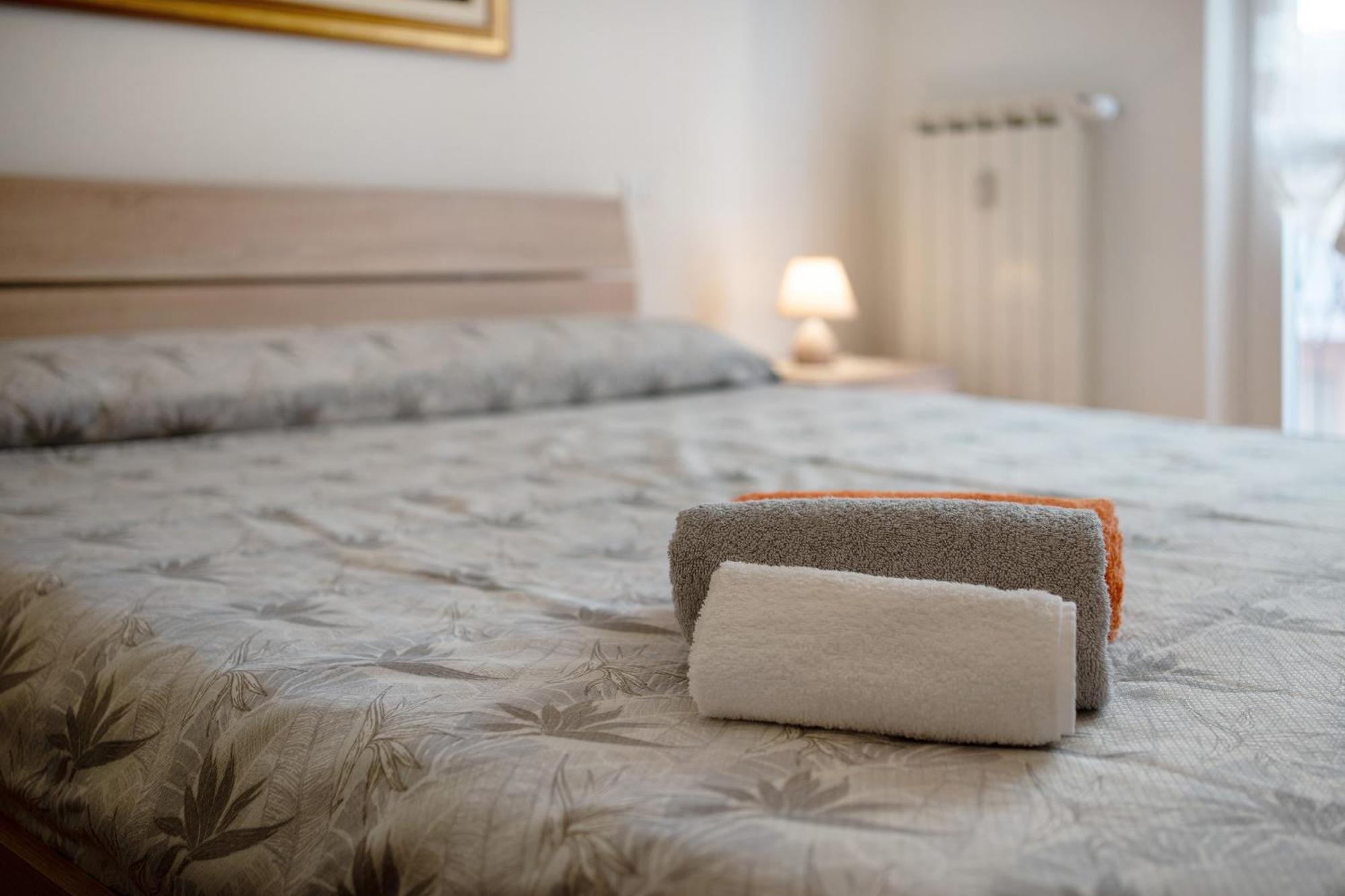 La Casa Dei Nonni Apartment Albenga Ngoại thất bức ảnh